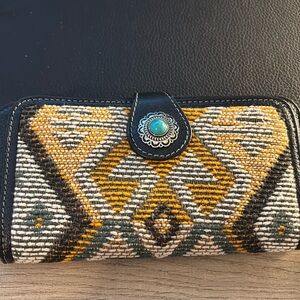 Myra Wallet New without tags